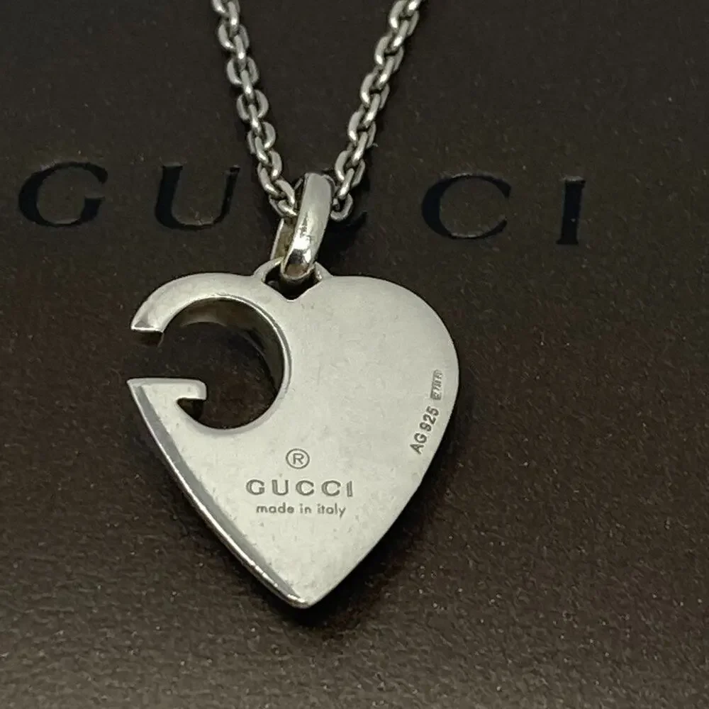Authentic GUCCI Sterling Silver Heart Pendant Necklace 16" - Picture 4 of 6